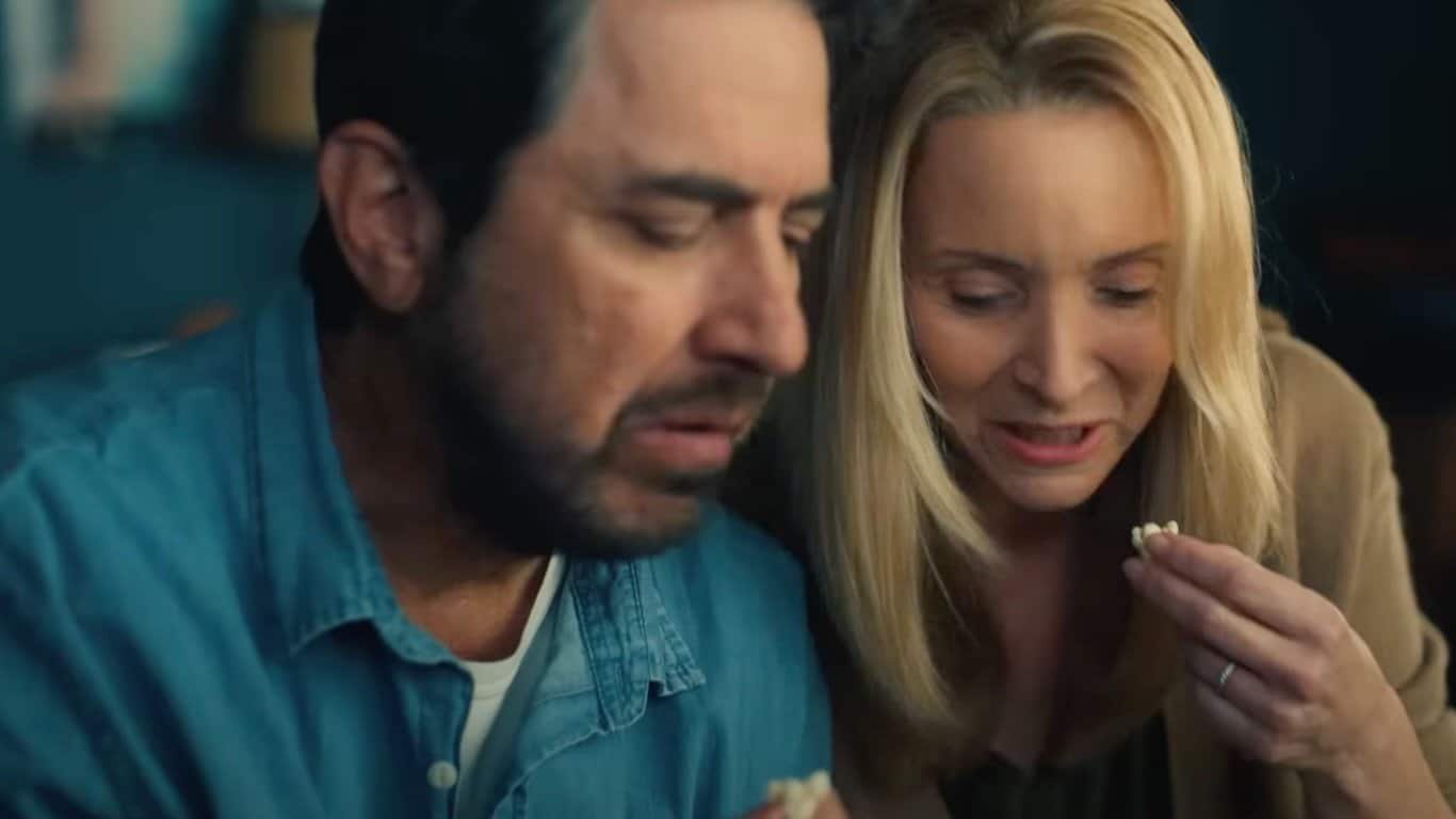 Lisa Kudrow e Ray Romano in No Good Deed
